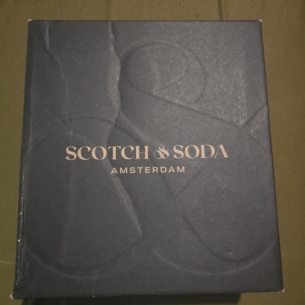 Scotch-soda boots
